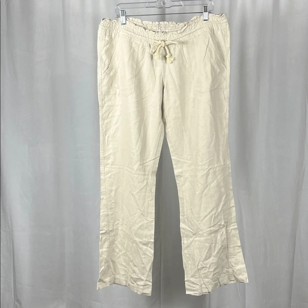 NWT Roxy Oceanside Pant in Stone Khaki.‎